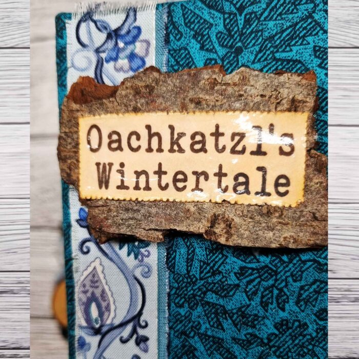 Handgefertigtes Junk Journal "Oachkatzl's Wintertale" – Bild 3
