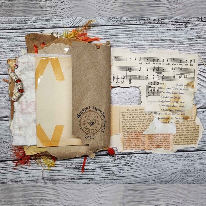 Handgefertigtes Junk Journal "Orange Scrappy" – Bild 4